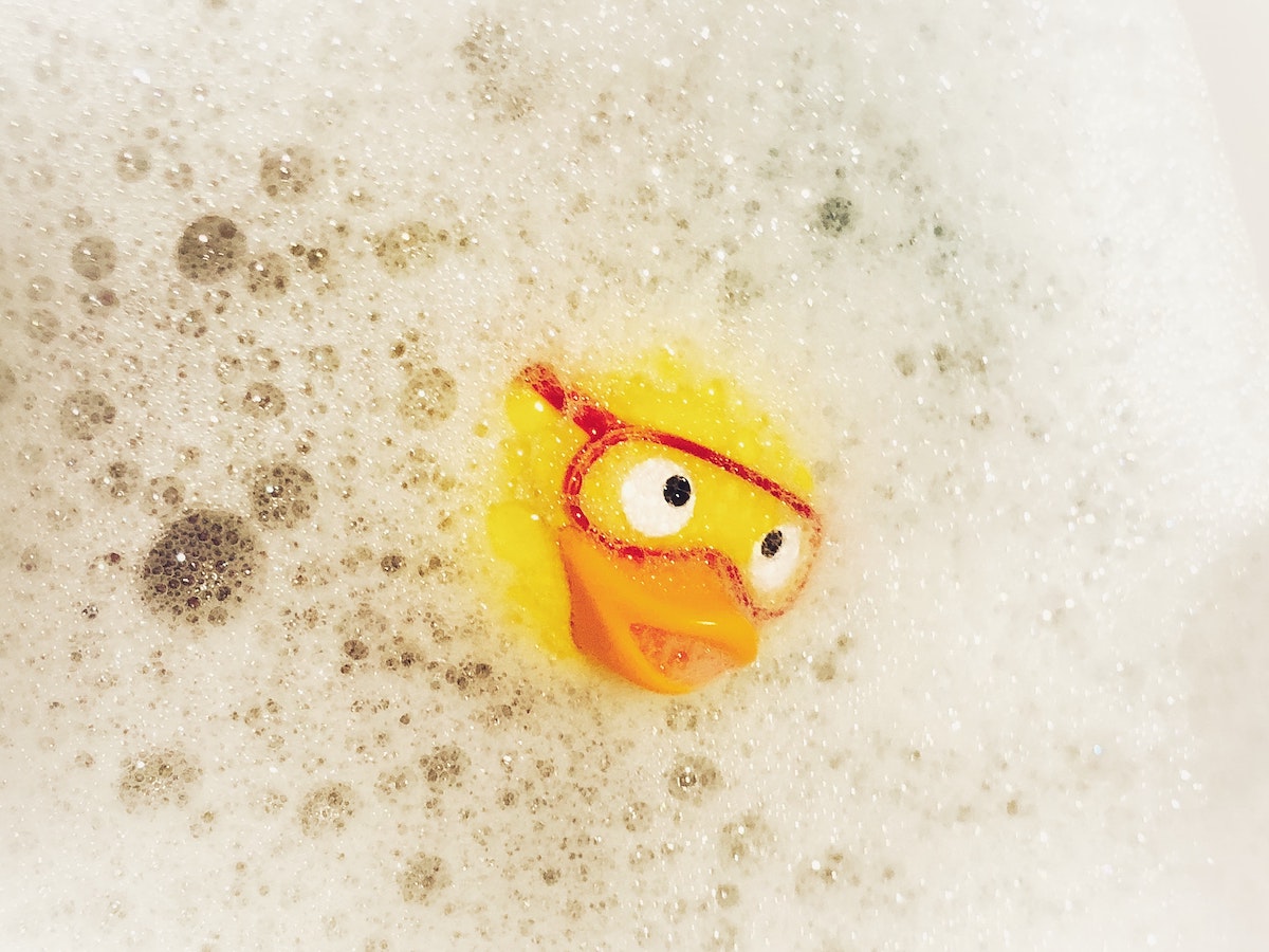 Read more about the article 3 BEST Bubble Baths for Kids in 2021